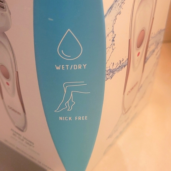 * CORDLESS Razor Wet/DryConair RECHARGABLE *SHAVER  BRAND NEW IN BOX - Picture 6 of 6